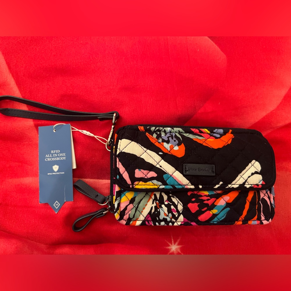 Vera Bradley Crossbody , RFID Protection All in one wristlet crossbody, colorful